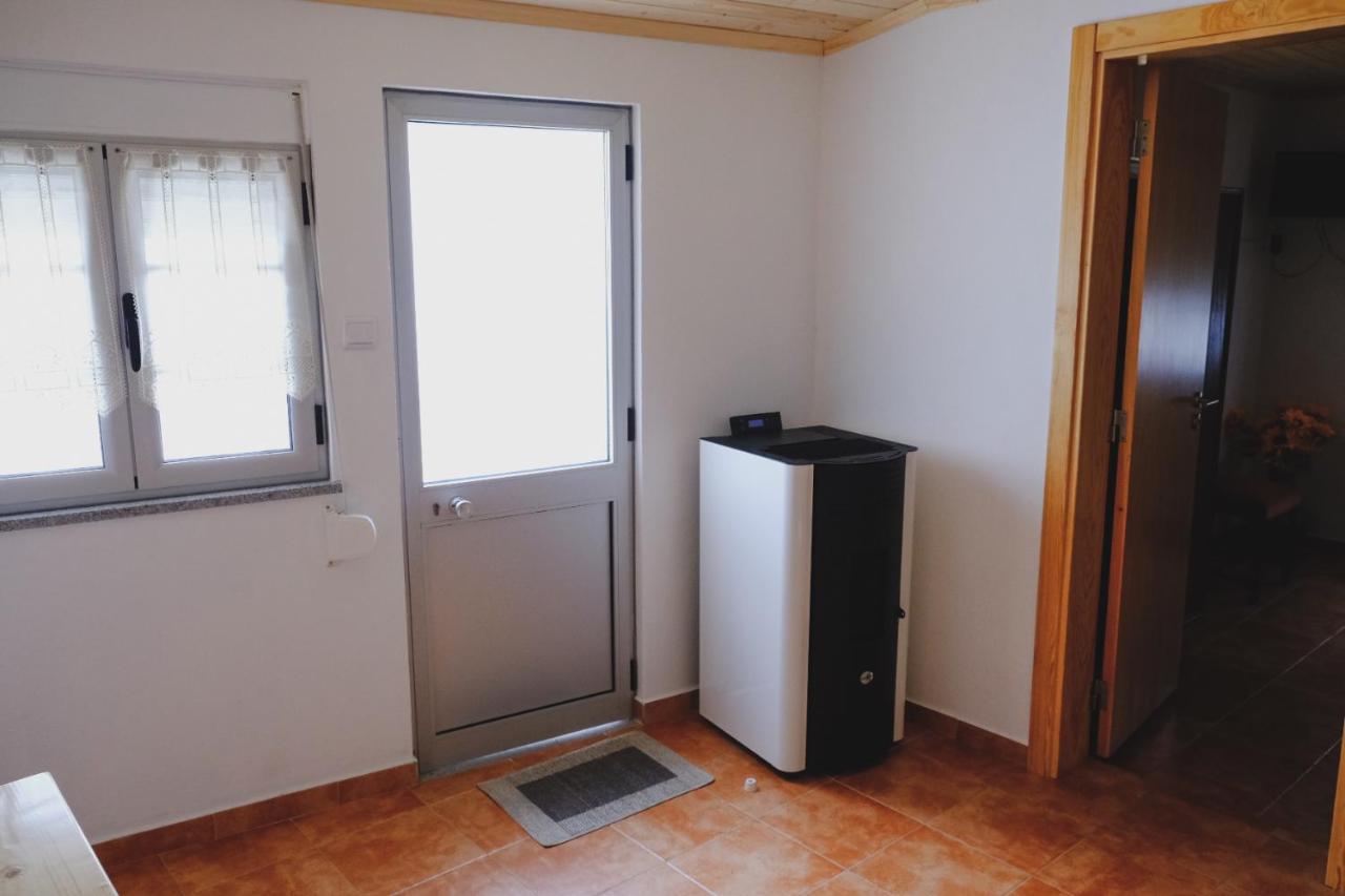 Ferienwohnung Casinha Da Eira Góis Exterior foto